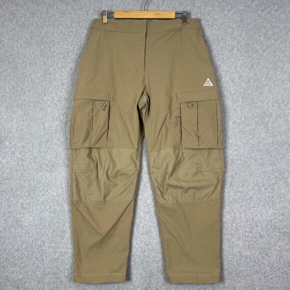 Nike ACG Womens L Smith Summit Cargo Pants - Picture 1 of 11